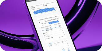 Dashboard de analytics em smartphone